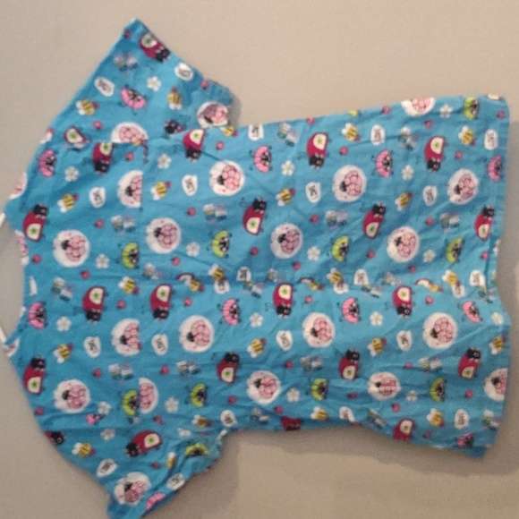 SCRUBSTAR‎ women's small ladybug scrub 2 pocket top - Picture 4 of 4